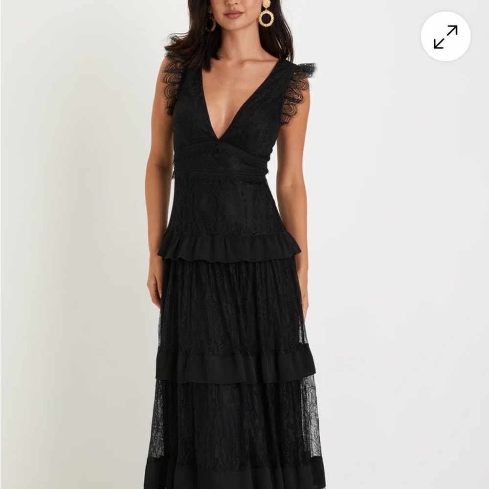 Lulu's Black Tiered Lace Maxi Dress